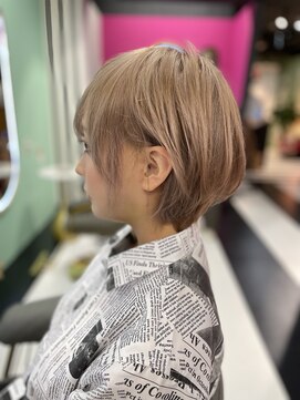 ルフレ 新宿歌舞伎町店(Reflet) ショートカット/ハイトーンショート