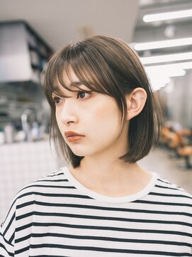 ガーデンヨコハマエスト(GARDEN YOKOHAMA est) ボブ　外ハネボブ　くびれヘア　切りっぱなしボブ　暗めカラー