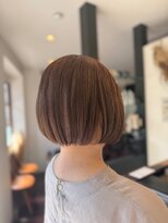 ローレン(LOREM)&nbsp;デザインカラー・ベージュカラー×ツヤボブ10.22