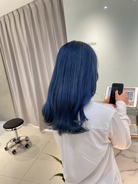 ヘアサロン ガリカ 表参道(hair salon Gallica) 【ハイトーンカラー】色落ちも綺麗なネイビーブルー×レイヤー