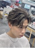 原宿緩めフェザーショートニュアンスメンズカットセンターパート