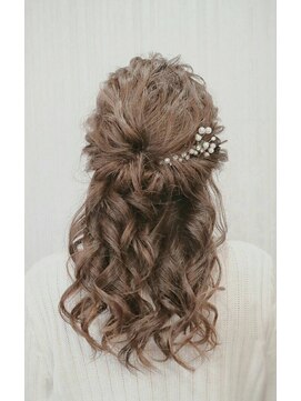 セットサロン ラビッシュポー(Setsalon RabichePow) 【ラビッシュポー】ハーフアップ【フランベアー】