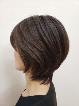 シャンディア(SHANDIA) 大人女性のナチュラルウルフ