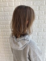 クイントネオリーブ 自由が丘正面口店(quint:neolive)&nbsp;外ハネレイヤー　ベージュカラー