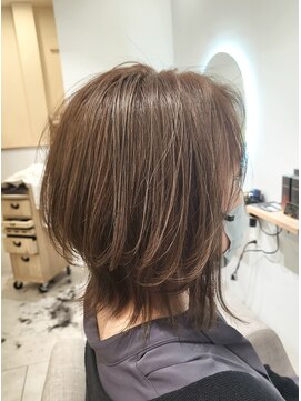 チェルシーヘアーデザイン(Chelsea hair design) 外ハネ｜グレージュ｜切りっぱなしボブ｜くびれボブ｜刈谷