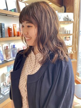 ラパンセベージュ(LA PENSEE BEIGE) LA PENSEE / beige 田川 / ゆるふわパーマ