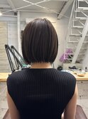 大人カッコいい20代30代40代ブルーアッシュ前下がりワンレンボブ