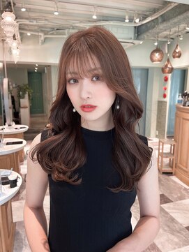 ロンド アンブル 四条烏丸(Lond ambre) 目元にかかるウザバングでワンランク上のオシャレヘアに