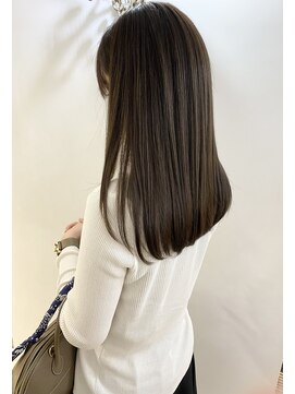 グランドライン(GRAND LINE) 色っぽいセミロング 透明感 色っぽい 大人可愛い