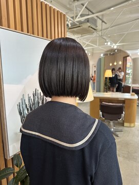 キュオンシア(CUEON. ciea) 地毛風ストレート×ミニボブ