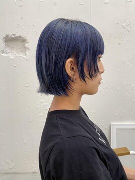 ロミー 本厚木(ROMMY.) 本厚木☆小顔ショートボブ☆ブリーチ前髪ありブルーカラーモード