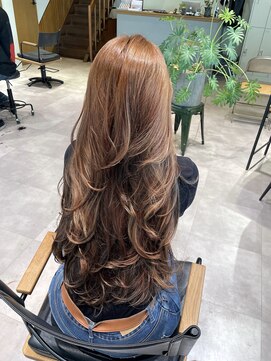 ウェチカ(wechica) 海外ロングレイヤーカット