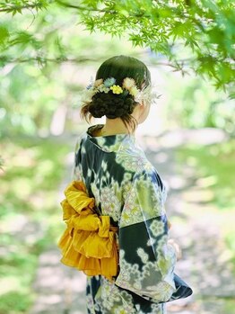 カットハウスピノキオの写真/写真映え抜群!トレンド感溢れるヘアアレンジならピノキオへ♪崩れを気にせず夜まで思いきり楽しめる☆