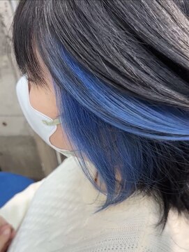 ヘアーラボ ハチ(HAIR LABO HACHI) イヤリングカラーブルー