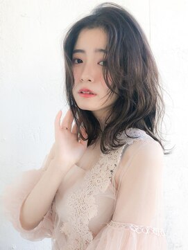 ルティア 池袋(Lutia) フェミニンミディ