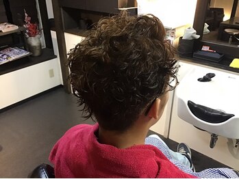カットクラブ ケン(cut club KEN)の写真/【恵庭駅徒歩10分/車来店可】《カット+パーマ¥10450～》ゆるめ/強めも希望に合わせて提案◎縮毛矯正も有◇