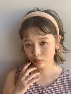 ブラウヘアアンドケア(care) 耳掛けインナーカラー