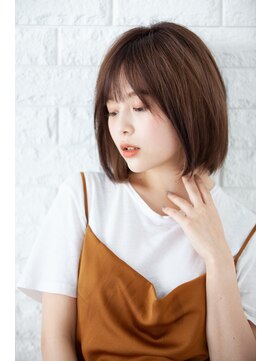 レナークルグラン(LENAHC Le grand) ミディボブ/ブラウンベージュ/インナーカラー