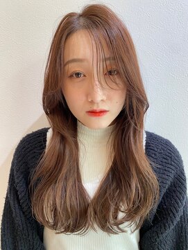 ジアン(GIEN) ゆるっとナチュラルな顔周りスタイル