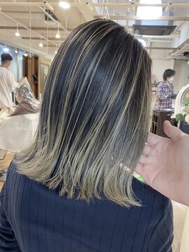 ブリッツ レボ(BLITZ-REVO) バックコームバレイヤージュs