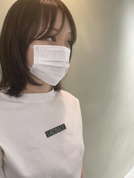 ジェムバイアルテフィーチェ(gem by artefice) オリーブベージュにウルフスタイル