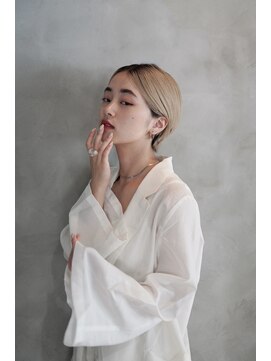 ダブル(W) 洗練されたショートボブヘアスタイル　丸山裕太　自由が丘