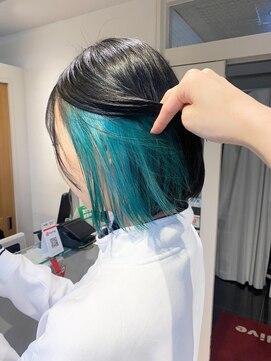 テトラ バイ ネオリーブ 横浜西口店(tetra by neolive) ＊ターコイズブルーカラー＊[横浜/デザインカラー]