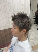 スパイキーショートブリーチカラー