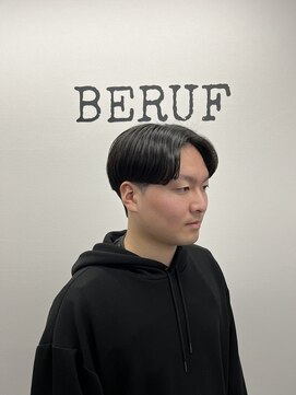 ベルーフ(BERUF) 落ち着いた雰囲気を出すセンターパート×ナチュラルセット!!