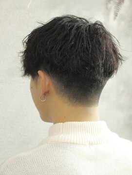 ミッドシー(mid-c) 縦落ちツイスパ［ソフトツイスパ/メンズパーマ/眉カット］
