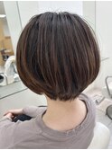 丸みのあるショートヘア
