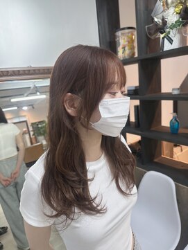 ルミ 上大岡店(Lumi) TAKE/顔まわりレイヤー/後れ毛/やる巻きウェーブヘア