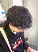 スペインカールスパイキーショートブルーブラックフェザーパーマ