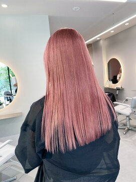 ブローチ(brooch) ピンクベージュ　ブリーチカラー　静岡　草薙