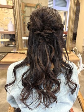 アリュー(allu) *ヘアセット*ハーフアップ*