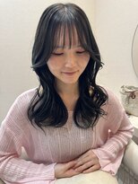 ユニカ オレ(UNIKA ore) 顔まわりにしっかりレイヤーを入れた韓国風