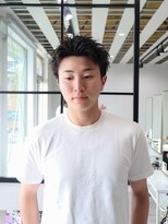 ホワイト(WHITE)&nbsp;スパイキーショート　ピンパーマ　ルーズパーマ