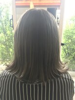 レイフィールド 光の森店&nbsp;グレージュ×外ハネＲＡＹ　Ｆｉｅｌｄ光の森　大石