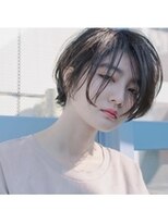 ミットバイツリー 新宿南口(mit by tree)&nbsp;ダークアッシュ暗めカラーシアーパートショートボブ