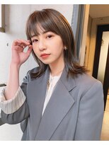 リコバイアフロート(riko by afloat)&nbsp;外ハネ切りっぱなしくびれヘア