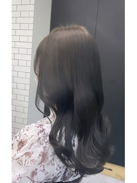 ジーナ 梅田(Zina) グレージュカラー