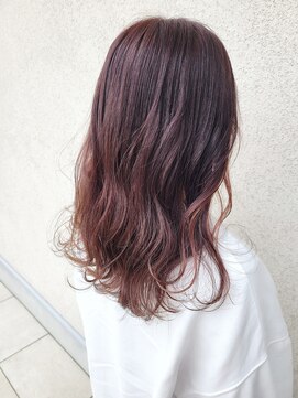 ゴットラトゥール(GOTTO LATOUR) ピンクブラウンカラー愛されミディアムふんわりカールイメチェン