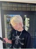 blond wolf