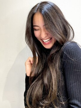 リコ バイ マリス(Liko by maris) レイヤーカット