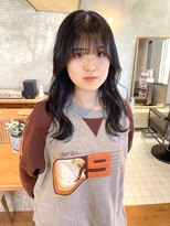 エフ(f)&nbsp;髪質改善 天使のストレート×暗髪ロング巻き髪