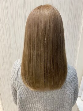 ビスイル 秋葉原店(Vis ill) くすみベージュマロンベージュ前下がりボブフェザー