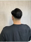 フェードカット　フェードスタイル　刈り上げショート　七三分け