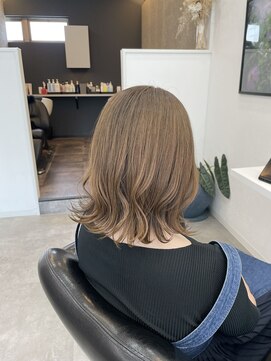 レジーナ(REGINA) ☆ベージュブラウンカラー☆