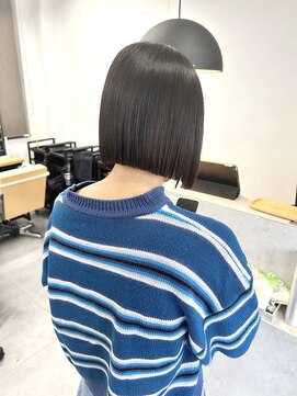 ライフイズ 磐田本店(Life is...) 美髪矯正×ボブ