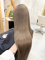 オムネス(omnes)&nbsp;『beige』 担当 飯村 奎太